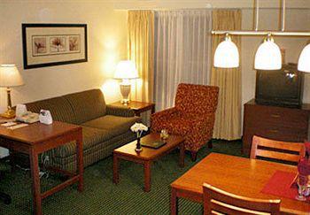 By Marriott Philadelphia West Chester/exton 3*