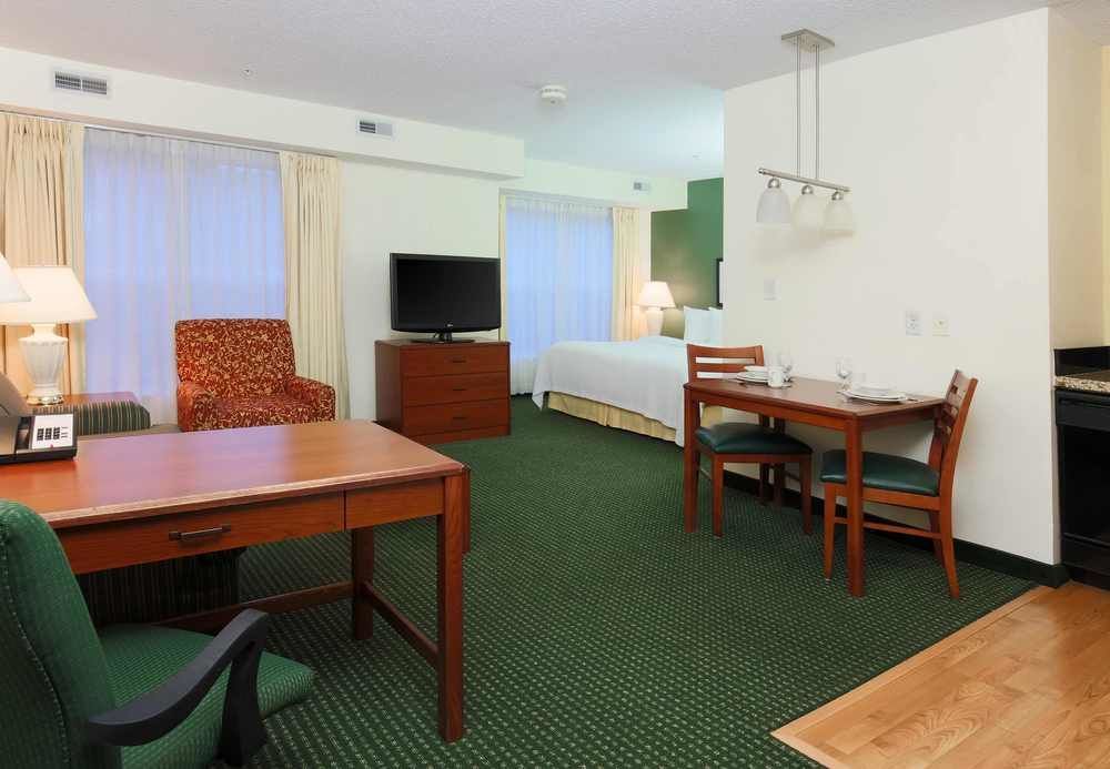 By Marriott Philadelphia West Chester/exton 3*