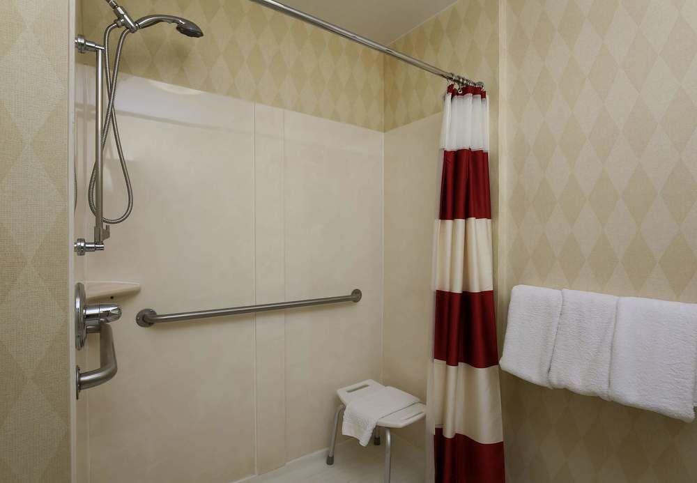 Hotel By Marriott Philadelphia West Chester/exton